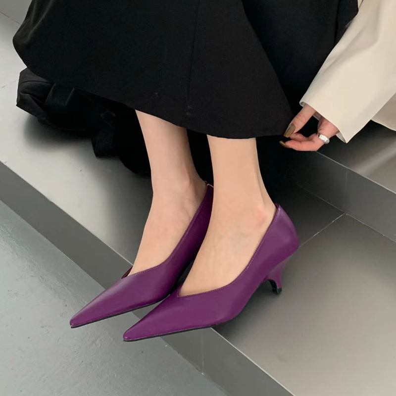SUOJIALUN 2025 Spring New Bran - Embroidery Flat Shoes review and price