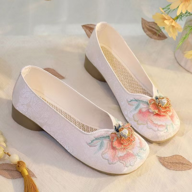 Woman Low Heel Embroidered Clo - Embroidery Fabric review and price